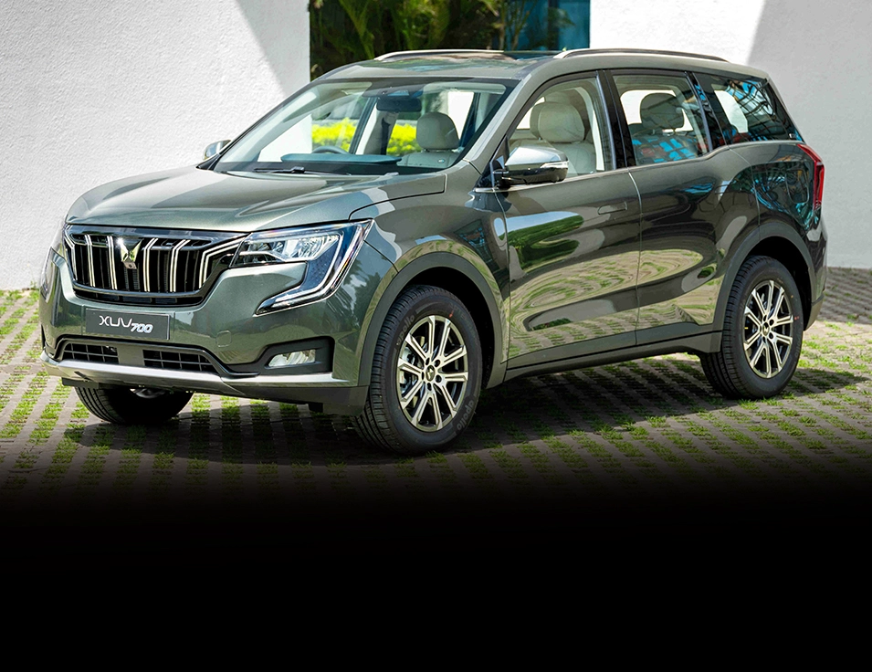 Fast Forward to the Big League Say Hello to Mahindra XUV700’s fully-loaded AX7 Range now starting at ₹19.49 Lakh